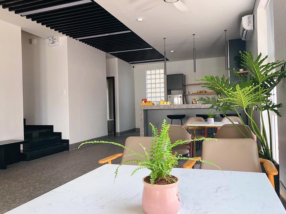 La Homestay Long Xuyên Buitenkant foto